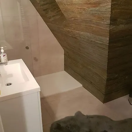 Palisander Apartman *