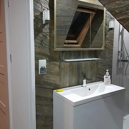 Palisander Apartment
