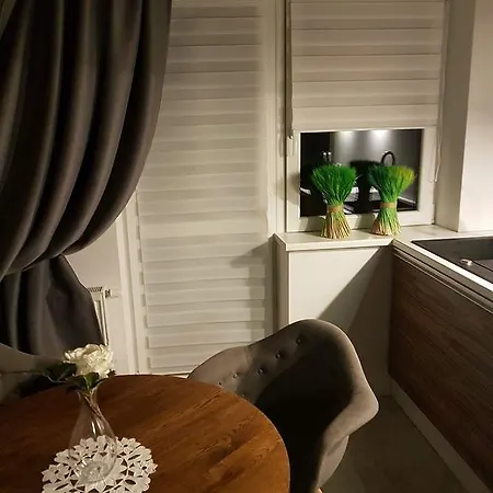 Palisander Apartman *