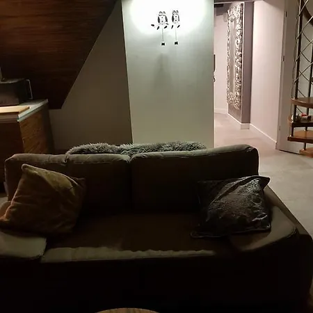 Palisander Apartment